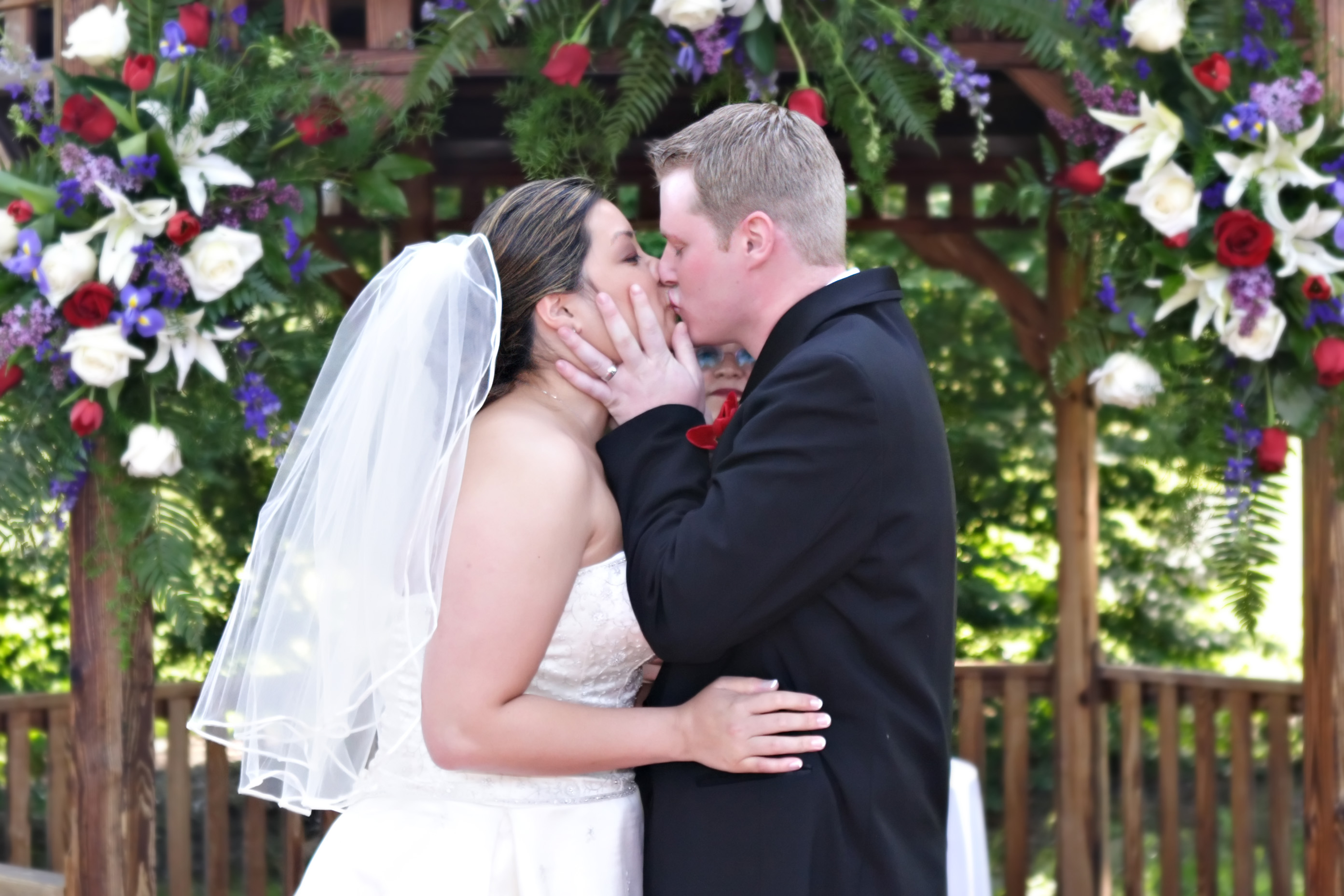 345495100_A32Fp-O-Jess & Jason.jpg